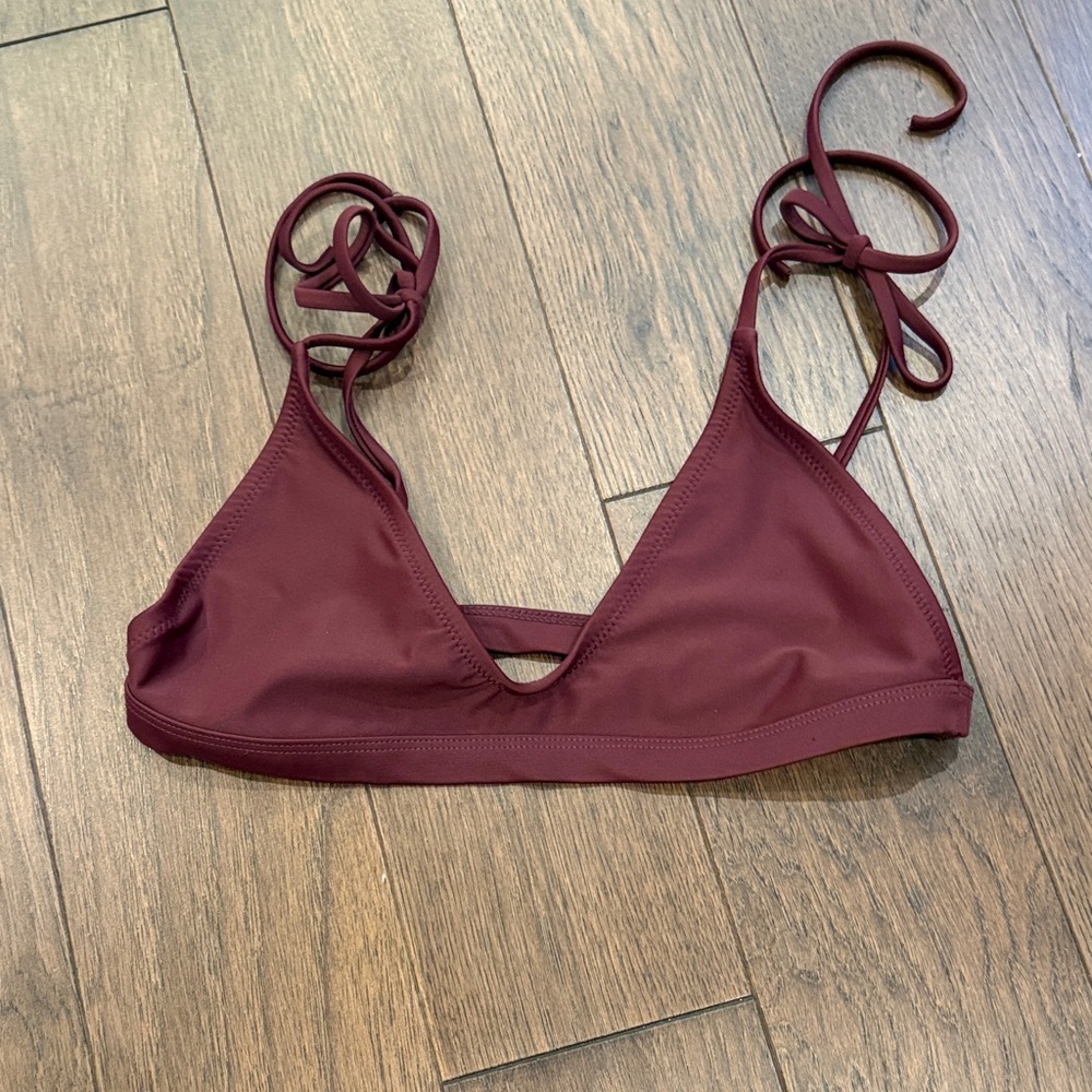 Static Swimwear Love Street Top in Wine Size Medium - C18-006